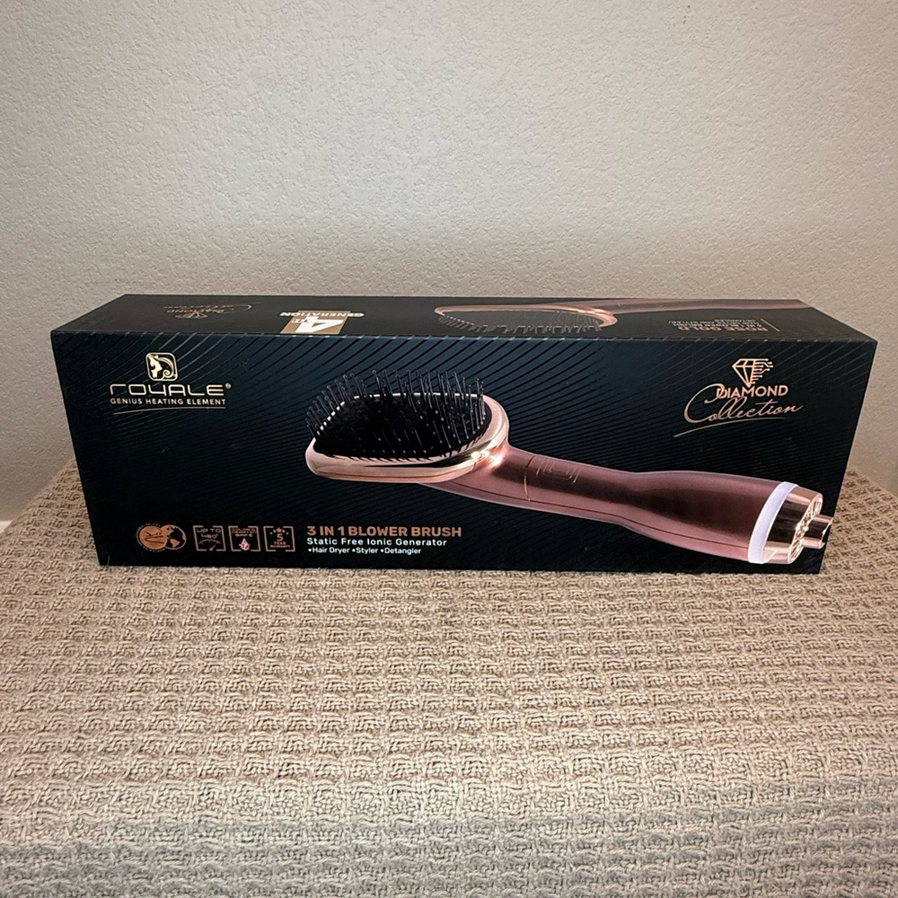 3-in-1 Blower Brush - Black